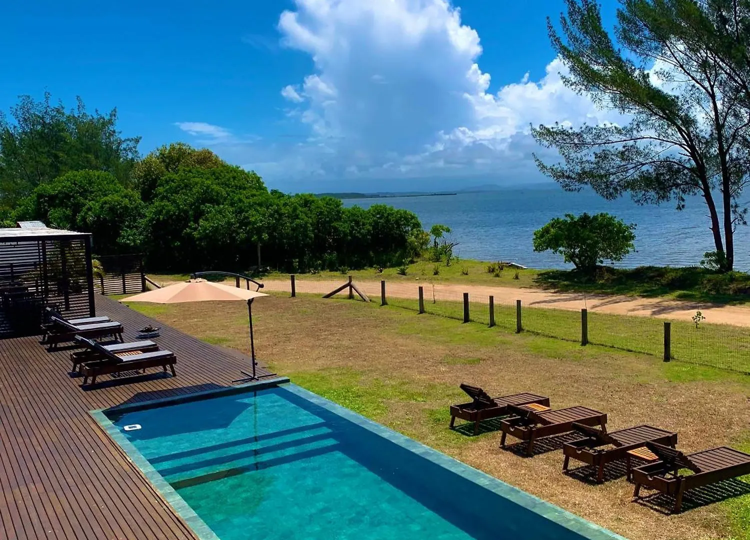 Lagoon Suites E Gastronomia Laguna 0*,  Brazil