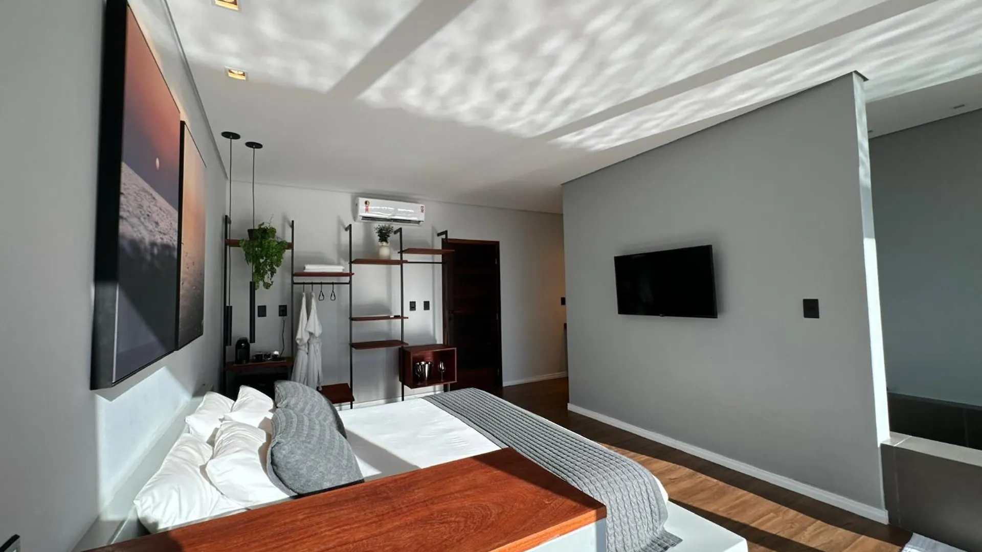 Lagoon Suites E Gastronomia Laguna Brazil